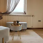 Sleep And Drive Premium Apartmán